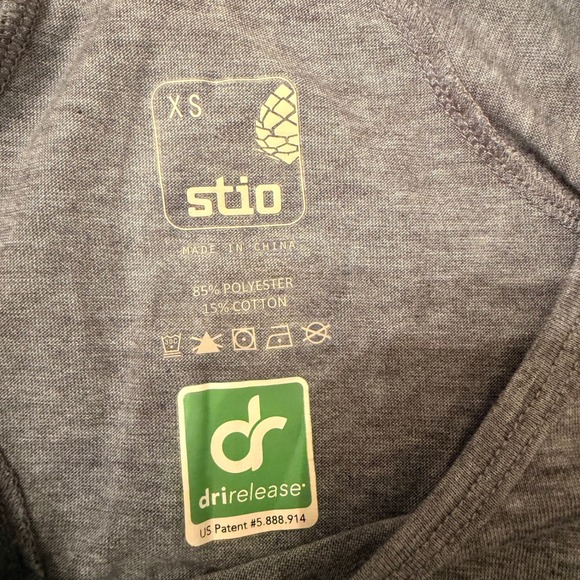 Stio Womens XS Drirelease Long Sleeve Performance Top Heather Blue Thumbholes - Picture 4 of 10